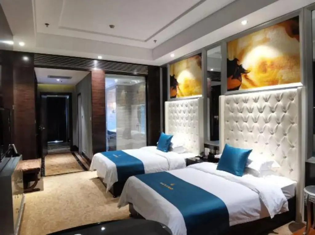 Баодин: Longchang Holiday Hotel