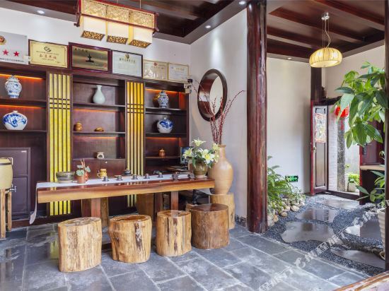 Guilu Guanyun Garden Inn — фото 1