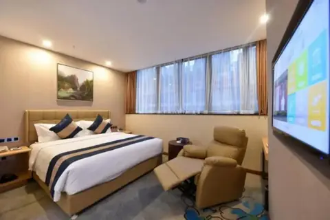 Days Inn Business Place Bagu Chongqing — фото 1