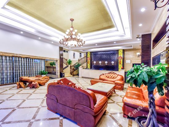 Чунцин: Longqing Holiday Hotel