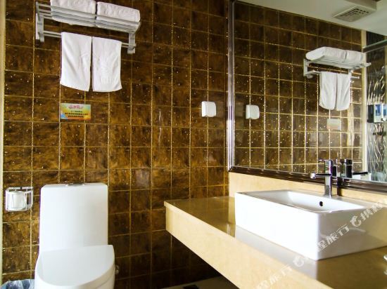 Цзилинь: Jilin Sunshine 100 Holiday Hotel (Jiangnan Century Plaza Yishan Road)