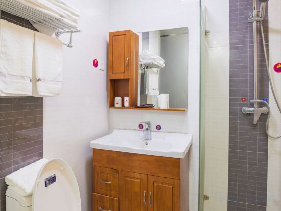Шанхай: Yuetu Hotel (Shanghai Chuansha Road, Pudong New Area)