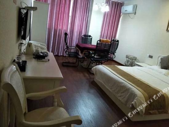 Чунцин: Xiaoqiang Business Hotel