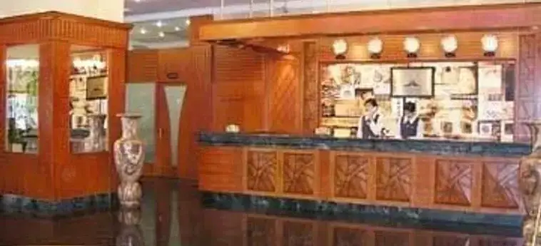 Далянь: Dalian Guoxin Hotel