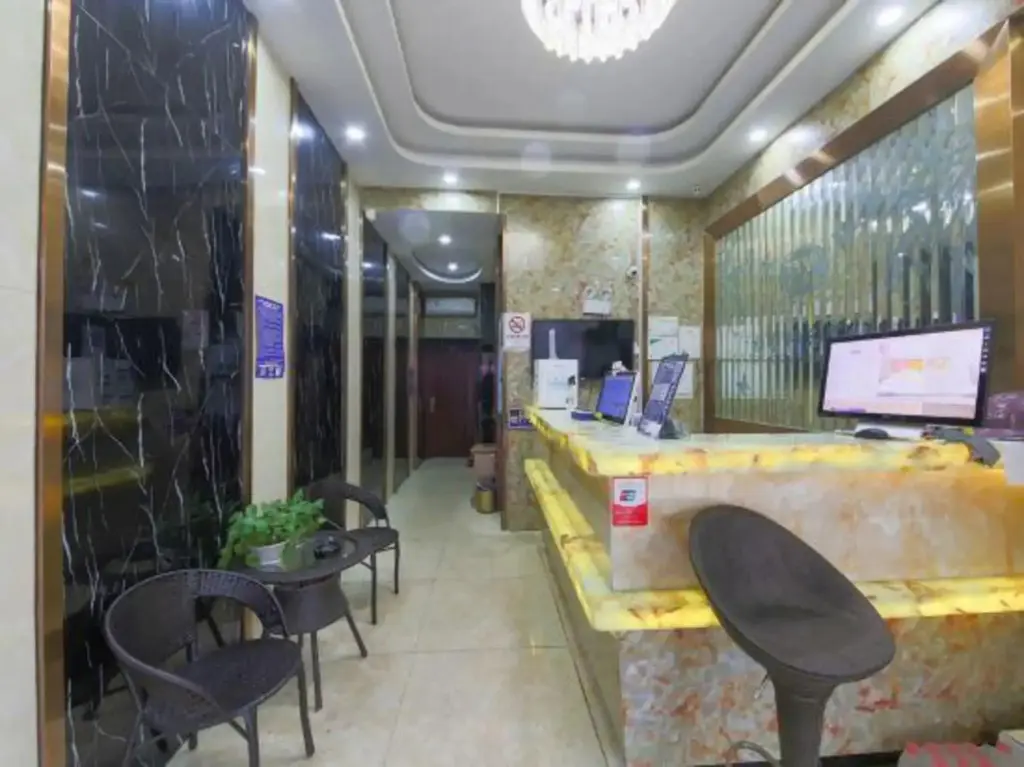 Цяньдэн: Fuxue Hostel