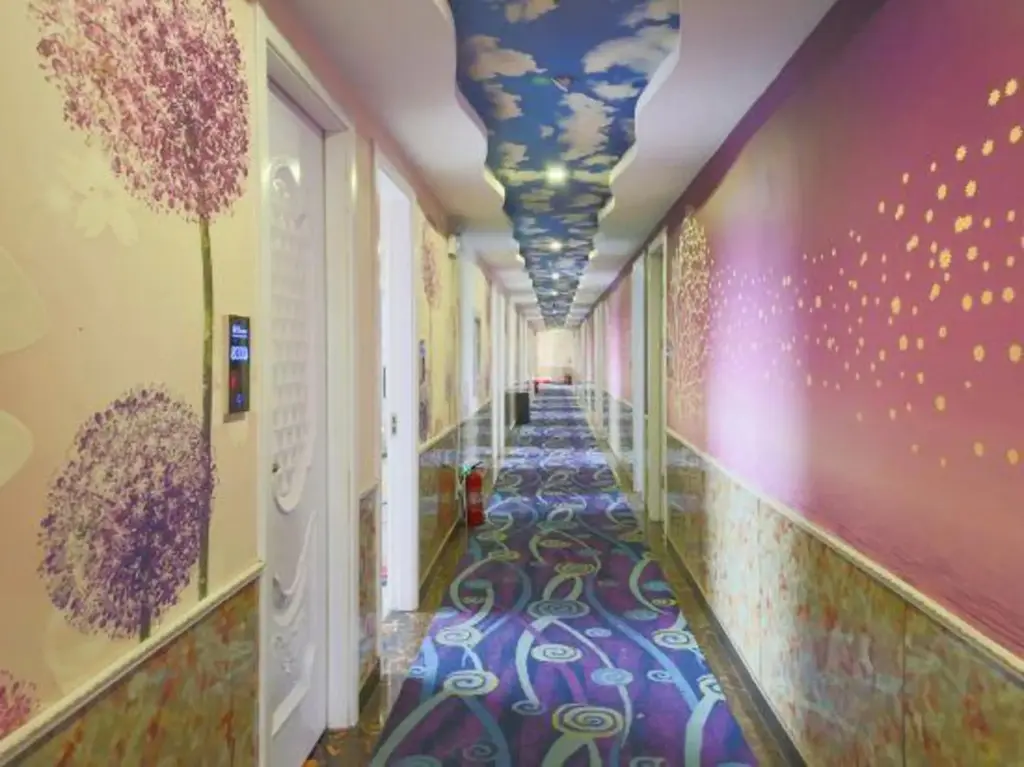 Цяньдэн: Fuxue Hostel
