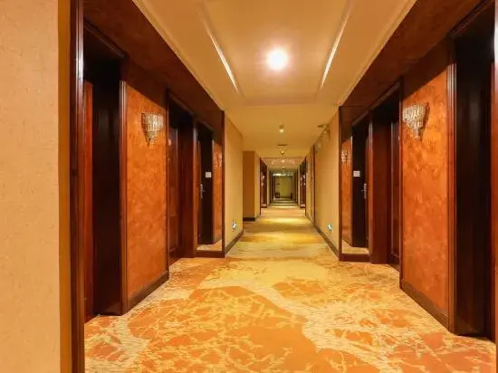 Дунгуань: Po Lei Hotel (Dongguan Houjie International Exhibition Center Metro Station)