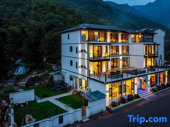 Shanfeng Zhuyun · Creekside Family Hiking Resort (Anji Longwang Mountain Rafting) — фото 1