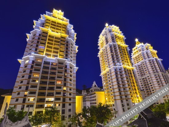 Цзинхун: Rainforest Resort Hotel