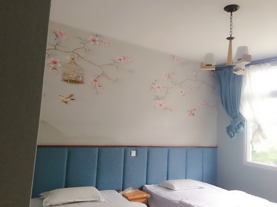 Яань: Bifengxia Zeng's Inn