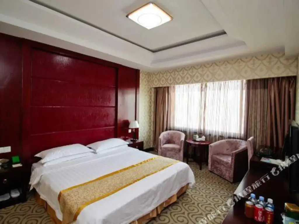 Lu'an Huadu Hotel — фото 1