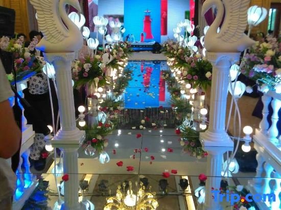 Чунцин: Chongqing Changshou Lakeyuan Huxiao Hotel