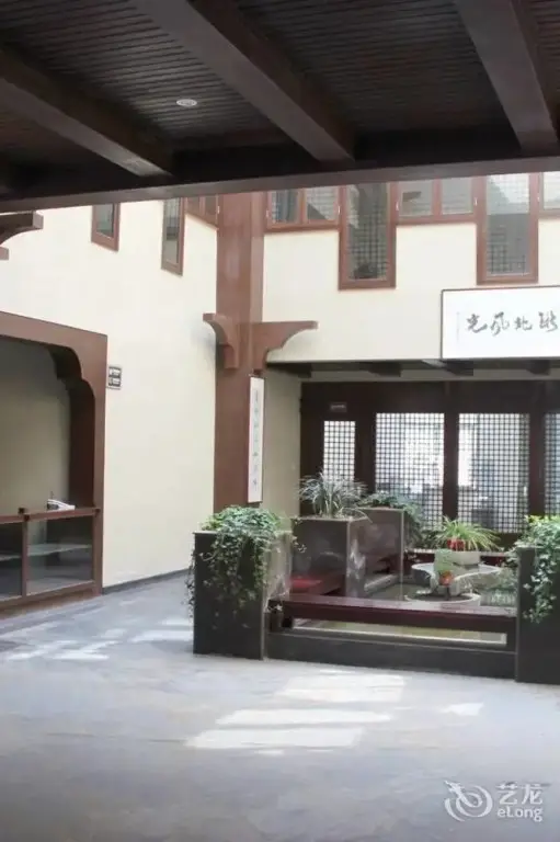 Хучжоу: Longhu Resort