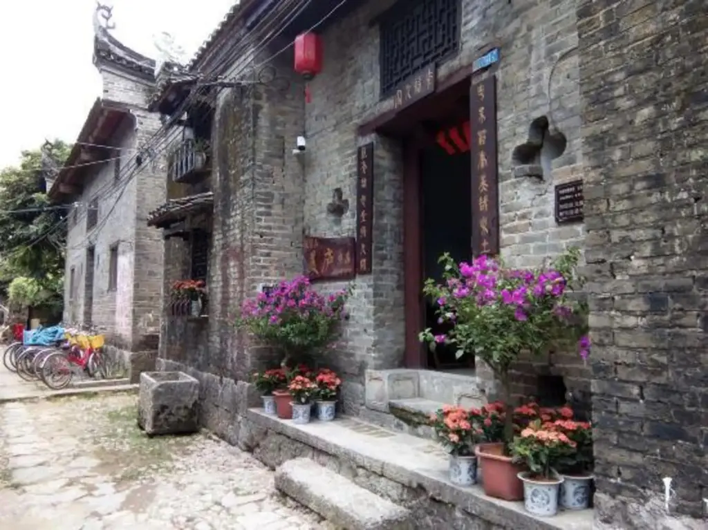 Яншо: Fengguan Mountain Meilu Village Inn (Yangshuo Yulong River Scenic Area)