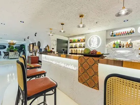Чунцин: Houshanti B&B (Chongqing Jiefangbei Eighteen Tiers Branch)