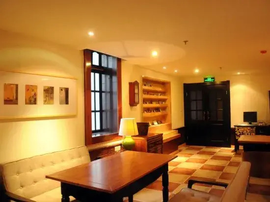 Чунцин: Houshanti B&B (Chongqing Jiefangbei Eighteen Tiers Branch)
