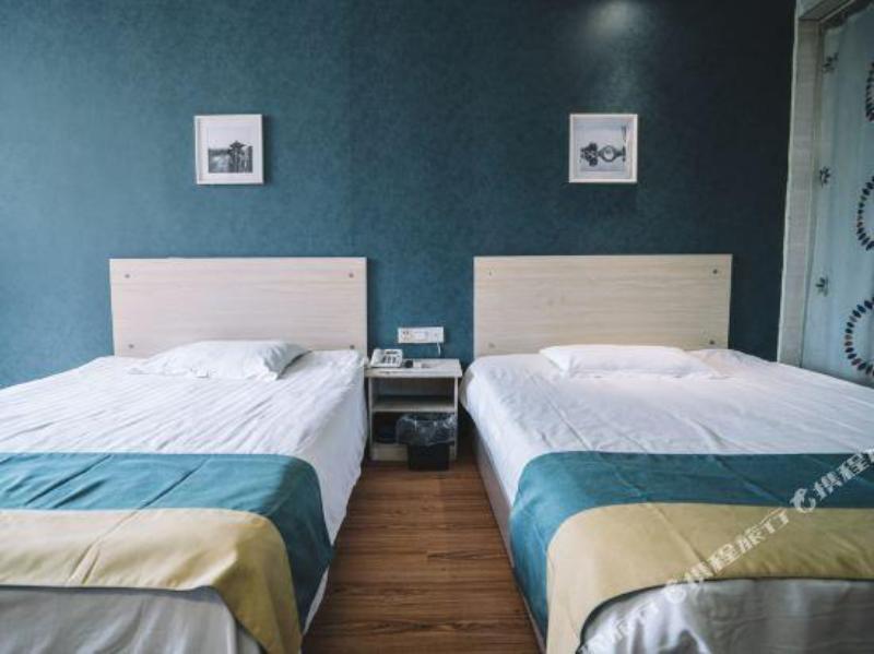 Сюйчжоу: Yibai Hotel (Fengming Jin Street Bus Station)