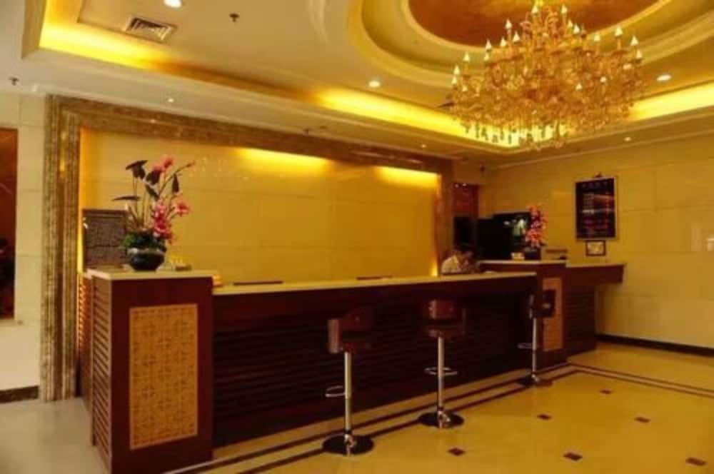 Xining Xibai Hotel — фото 1