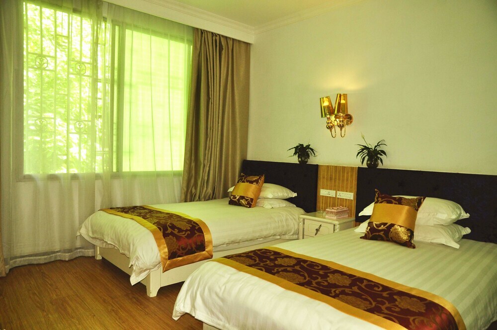 Яншо: Qingfeng Hotel