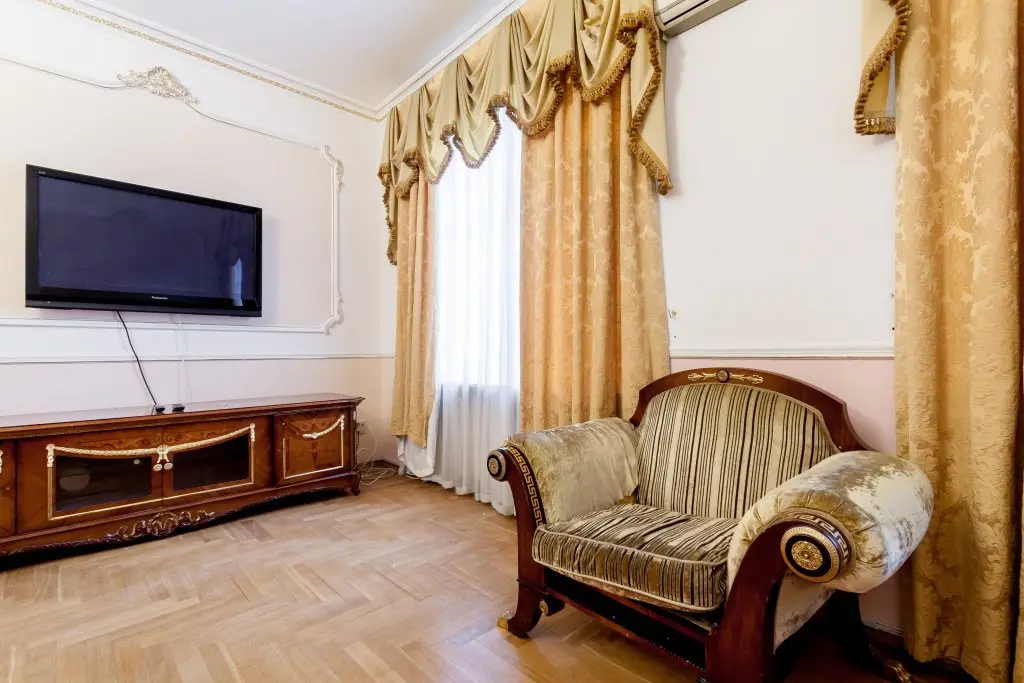 Москва: Metro Novoslobodskaya Apartments