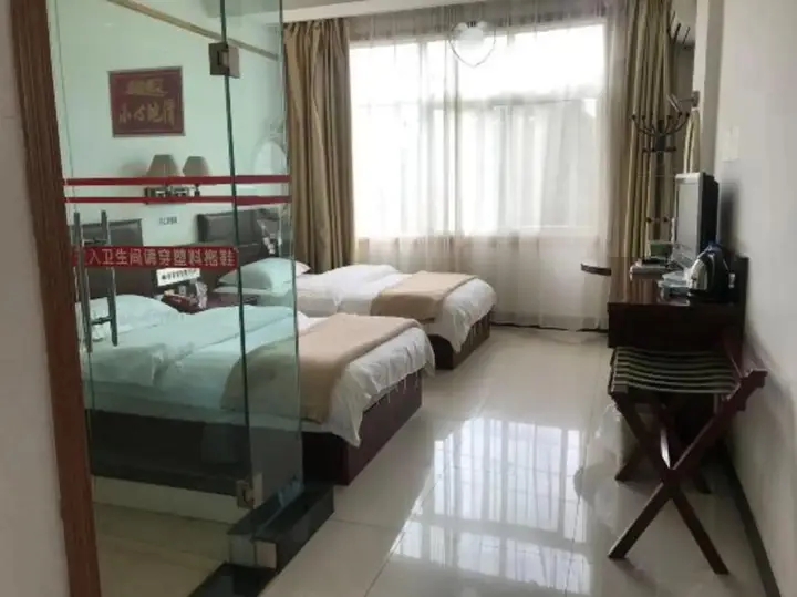Куньмин: Kunyang Hotel