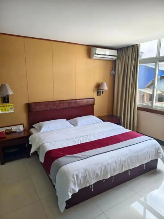 Куньмин: Kunyang Hotel