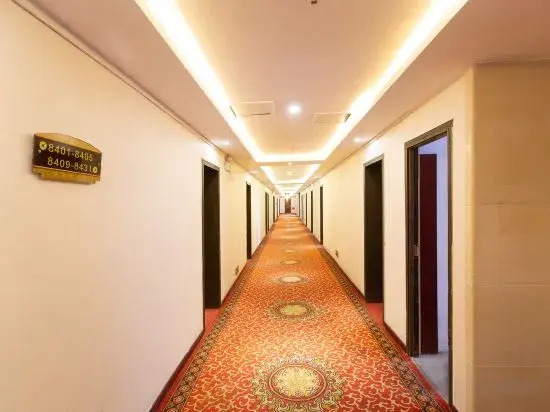 Чжумадянь: Zhumadian Hotel