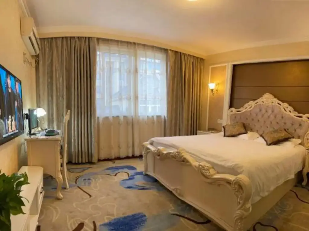 Хучжоу: Leju Hotel