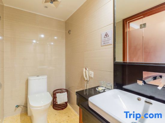 Чжаньцзян: Holiday Inn Express (Zhanjiang West Railway Station, Technician College, Mazhang Campus)