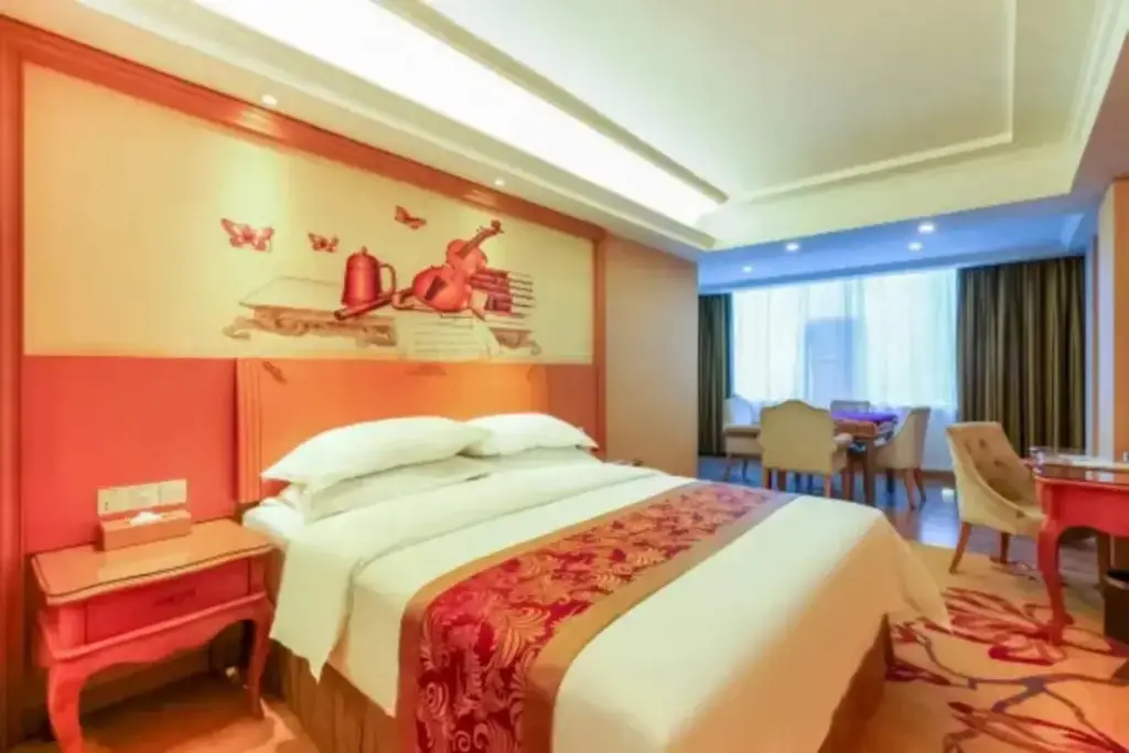 Гуйлинь: Vienna Hotel - Guilin Jichang Road Rongshan