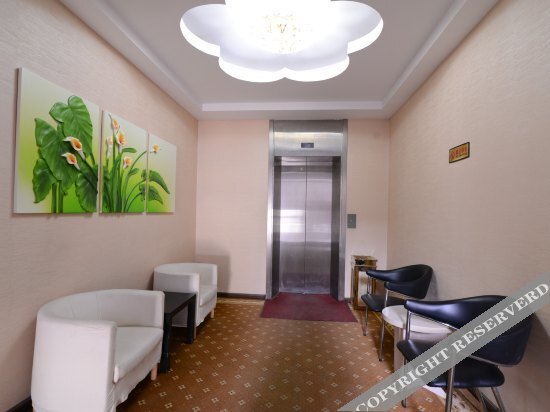 Нанкин: Yahao Business Hotel (Nanjing Olympic Sports Center Daoxiang Music Space Store)