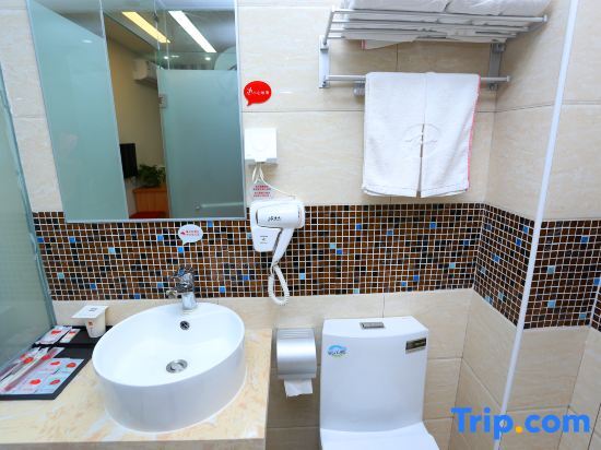 Тяньцзинь: Thank Inn Plus Hotel Tianjin Dongli District Xunhai Road