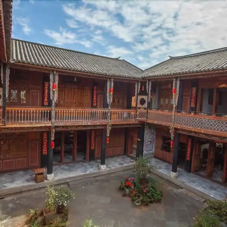 Дали: Dali Xichunju Houlu Bai Nationality Residence Inn（Xizhou Old Town)）