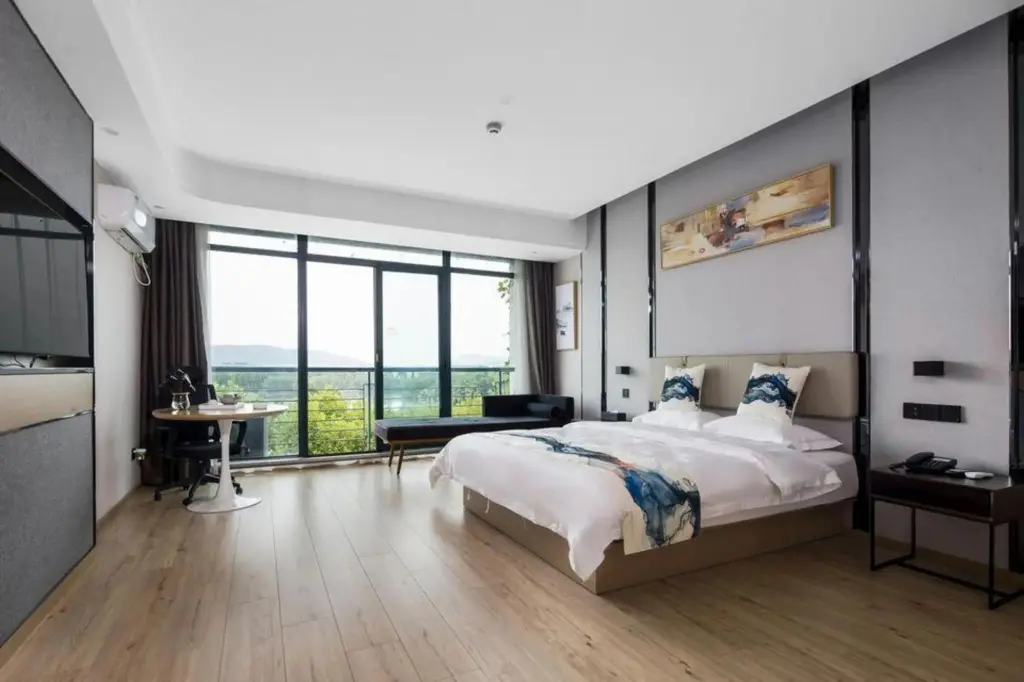 Нанкин: Songshan Lake Ecological Hotel (Nanjing Xianlin University Town)