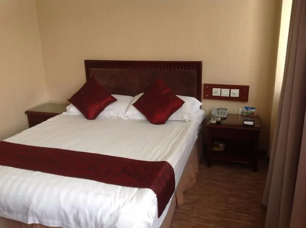 Иу: Aoyue Hotel Yiwu