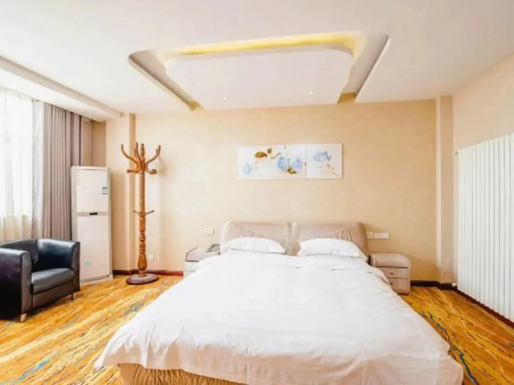 Цзяочжоу: Gelin Yuyuan Hotel