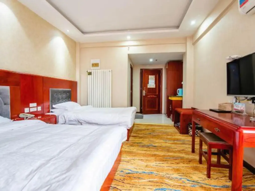 Цзяочжоу: Gelin Yuyuan Hotel