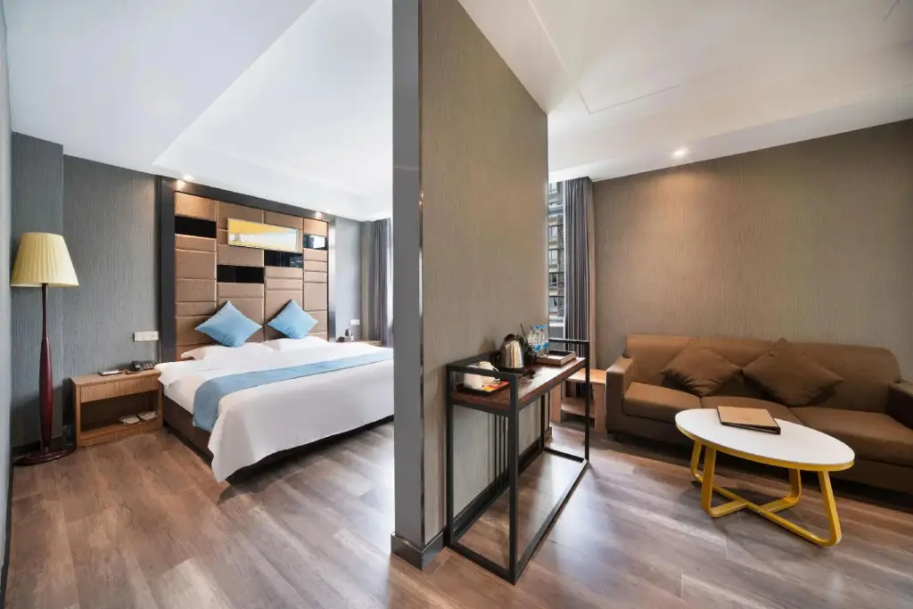 Чунцин: Lizhi Holiday Hotel