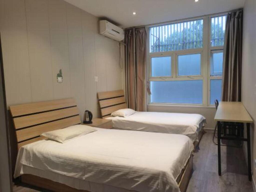 Шанхай: Jialu Hostel