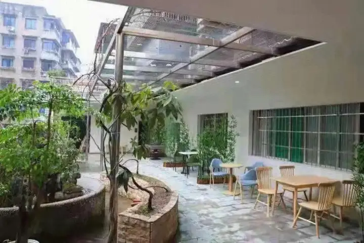 Чунцин: Zhongxian Qiaolin Hotel