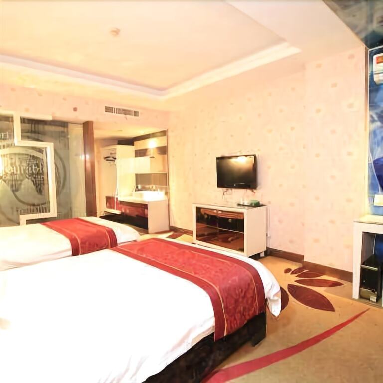 Цзиньхуа: Colourful Season Hotel