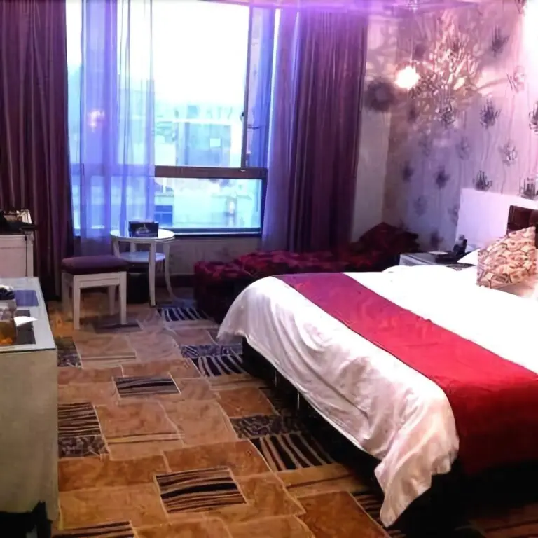 Цзиньхуа: Colourful Season Hotel