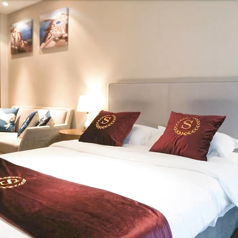 Циндао: Qingdao Park Hyatt Seaview Holiday Apartment (Railway Station Zhanqiao Branch)