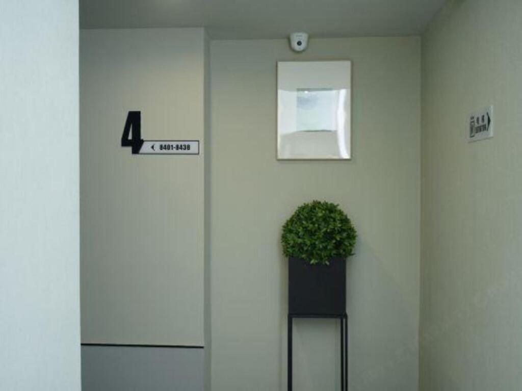 Чжухай: Home Inn Selected (Zhuhai Gongbei Port Qinglv South Road)