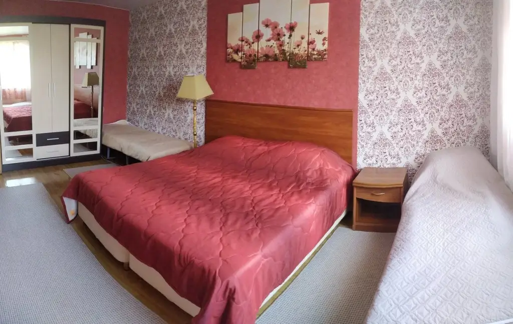 Москва: Апартаменты Guest House on Koroleva 32