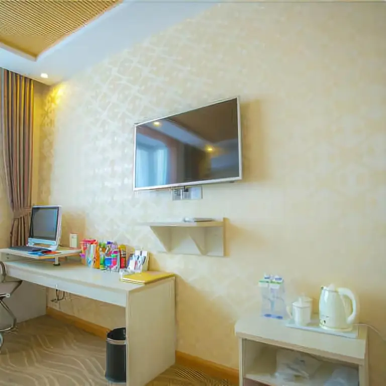 Кайфын: Lanwan Holiday Hotel