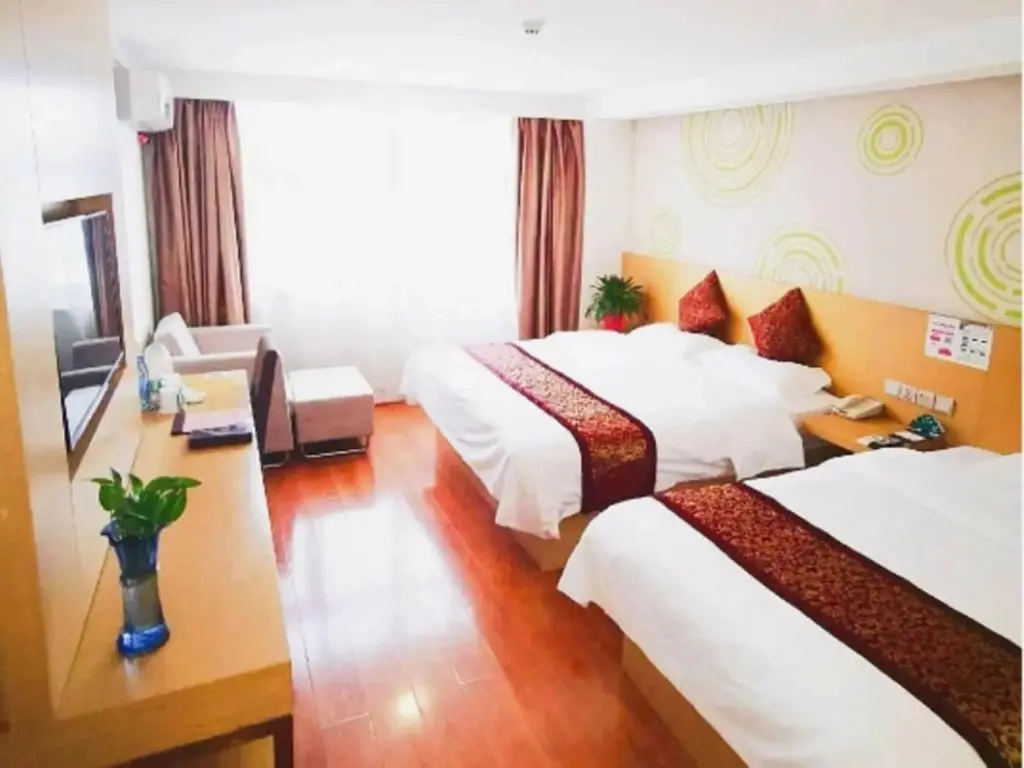 Тяньцзинь: GreenTree Inn Tianjin Xiqing District Xiuchuan Road Sunshine 100 Express Hotel