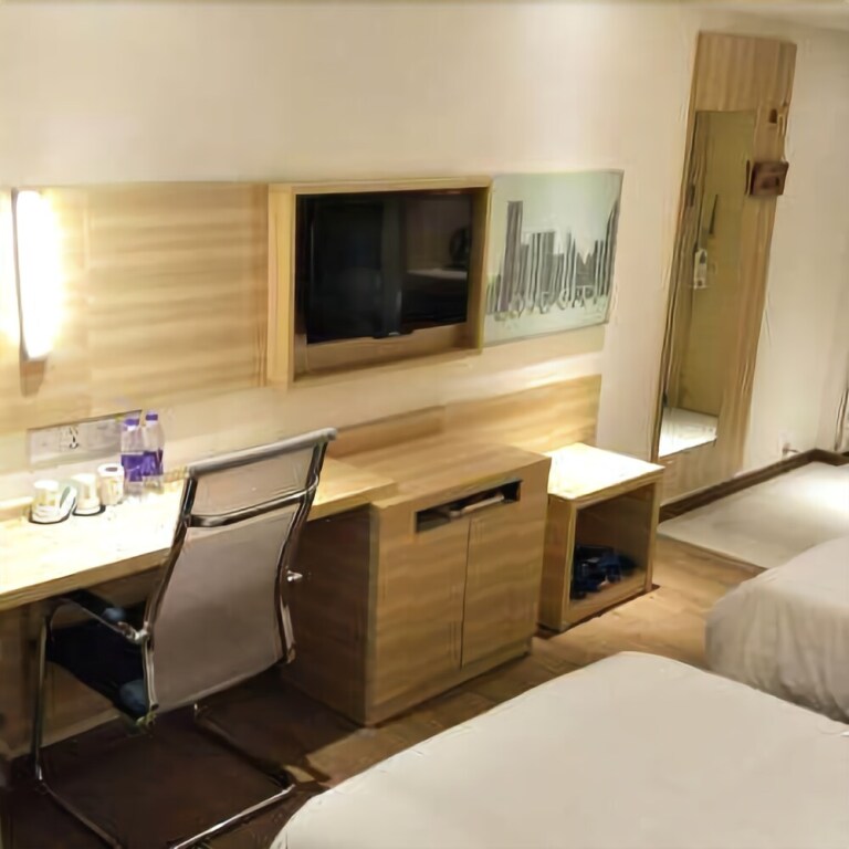 Гуанчжоу: Guangwan Hotel (Guangzhou Yongqingfang Zhongshan Ba Road Subway Station Branch)