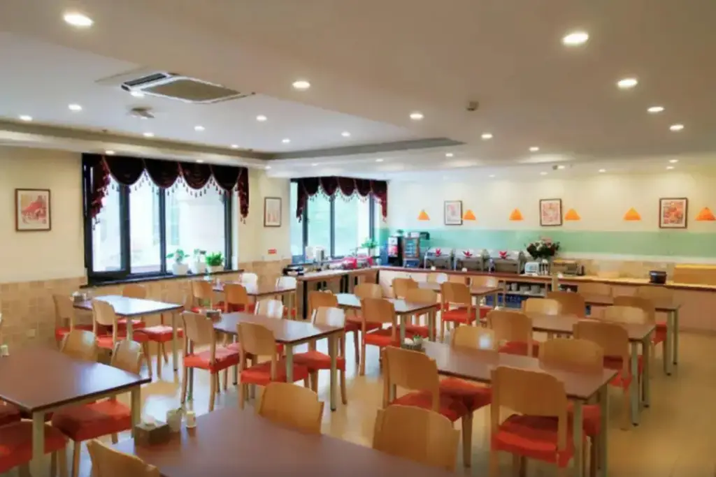 Цзилинь: Home Inn Jilin Century Plaza Huashan Road