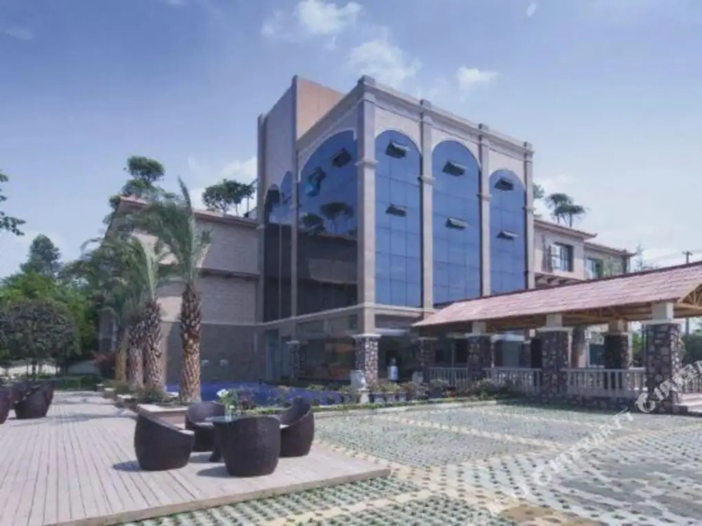 Чэнду: Dongting Garden Hotel